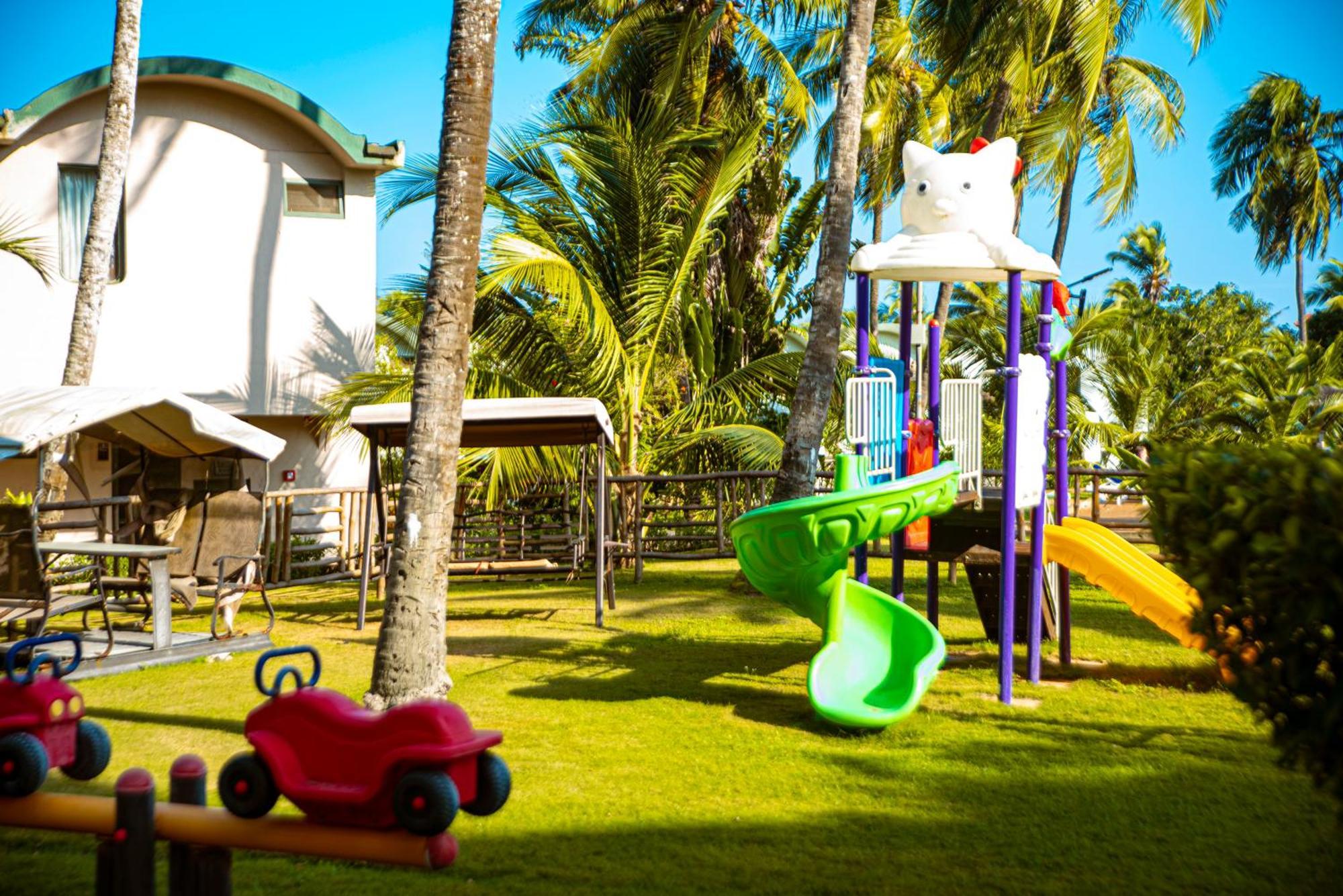 Hotel Sarakawa Lome Luaran gambar